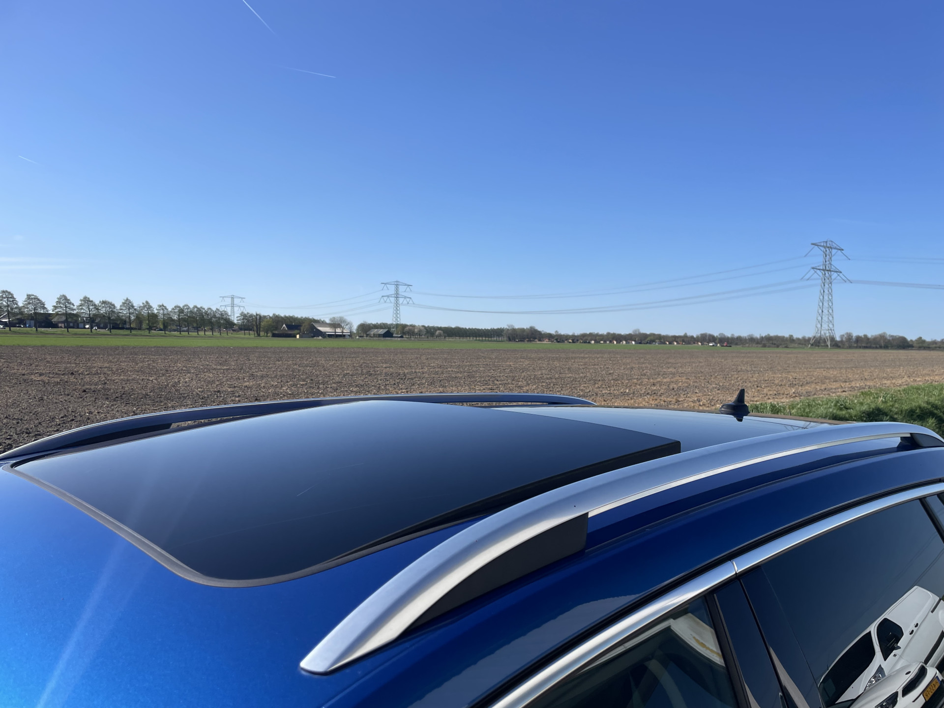 44001504-7.jpg